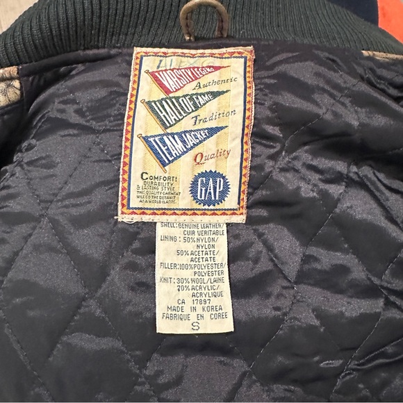 Vintage Gap Varsity Jacket - Picture 5 of 11